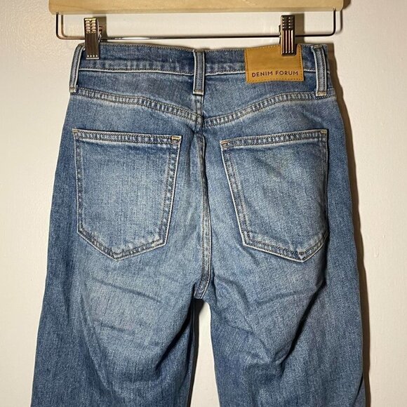 Aritzia Denim Forum The Arlo High Rise Straight 28L size 23 - Picture 7 of 9